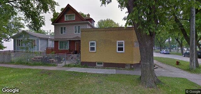 290 Manitoba Avenue（加拿大曼尼托巴省溫尼伯市）房屋照片