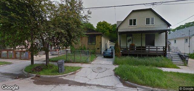 Photo of 319 Burrows Avenue in Winnipeg, Manitoba