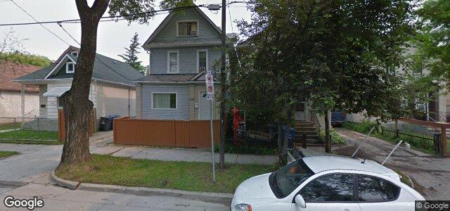 Larawan ng 329 Burrows Avenue sa Winnipeg, Manitoba