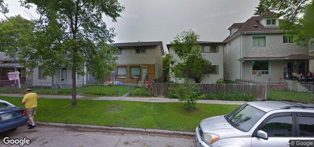 Photo of 335 Alfred Avenue in Winnipeg, Manitoba