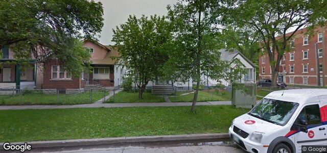 355 Manitoba Avenue（加拿大曼尼托巴省溫尼伯市）房屋照片