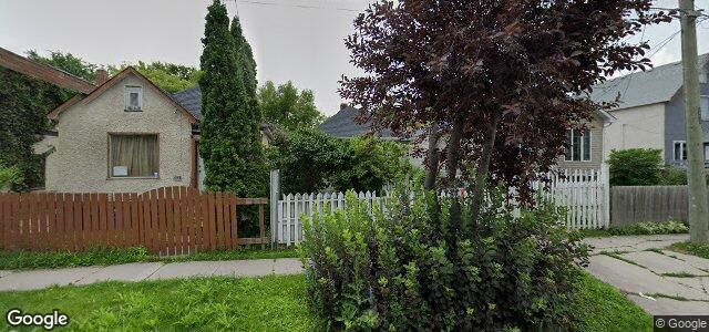 374 Aberdeen Avenue（加拿大曼尼托巴省溫尼伯市）房屋照片