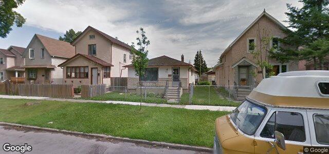 447 Manitoba Avenue（加拿大曼尼托巴省溫尼伯市）房屋照片