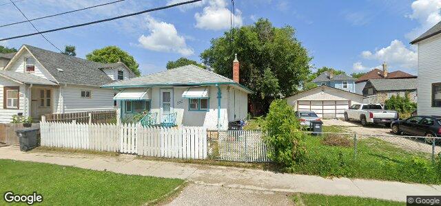 Photo of 491 Magnus Avenue in Winnipeg, Manitoba