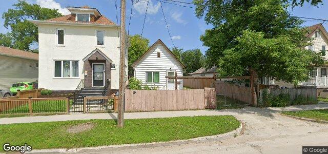 Photo of 553 Burrows Avenue in Winnipeg, Manitoba