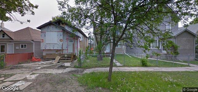 694 Pritchard Avenue（加拿大曼尼托巴省溫尼伯市）房屋照片