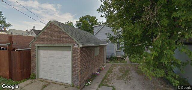 Larawan ng 702 Aberdeen Avenue sa Winnipeg, Manitoba