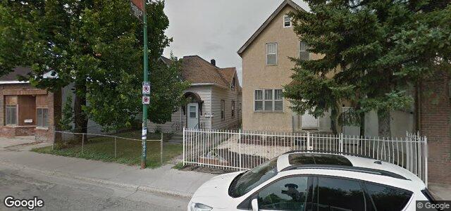 Photo of 715 Selkirk Avenue in Winnipeg, Manitoba