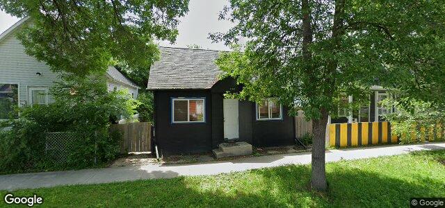 Photo of 750 Magnus Avenue in Winnipeg, Manitoba