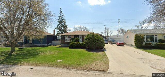 101 Crestwood Crescent（加拿大曼尼托巴省溫尼伯市）房屋照片