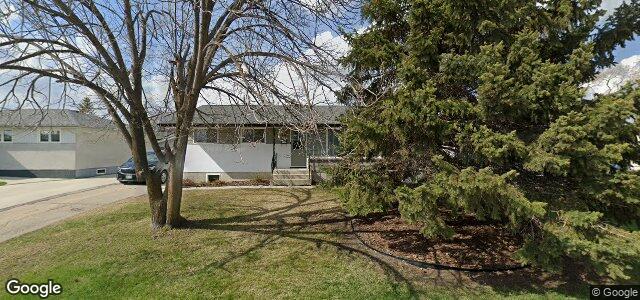 102 Penfold Crescent（加拿大曼尼托巴省溫尼伯市）房屋照片