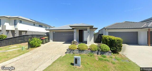 Photo of 11 Penfold Crescent in Winnipeg, Manitoba