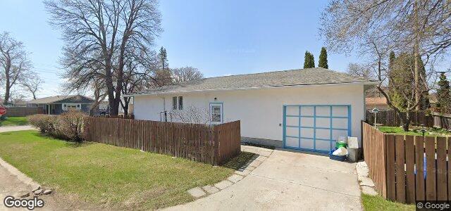 110 Crestwood Crescent（加拿大曼尼托巴省溫尼伯市）房屋照片