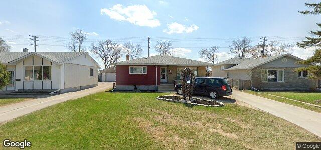 167 Crestwood Crescent（加拿大曼尼托巴省溫尼伯市）房屋照片