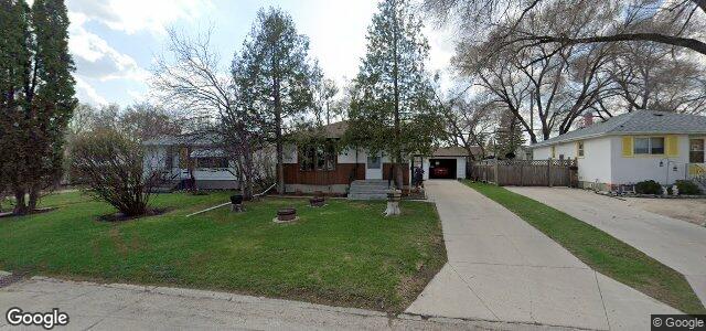 17 Frontenac Bay（加拿大曼尼托巴省溫尼伯市）房屋照片