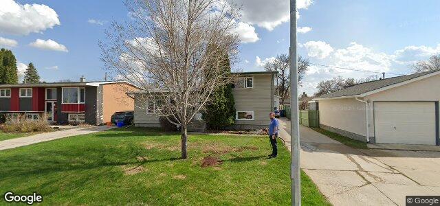 18 Northumbria Bay（加拿大曼尼托巴省溫尼伯市）房屋照片