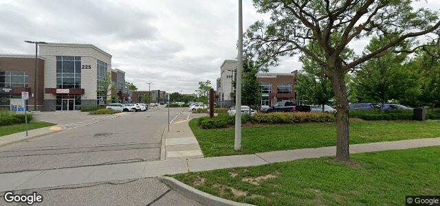 Photo of 217 Speers Road in Winnipeg, Manitoba