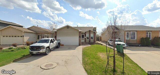 230 Penfold Crescent（加拿大曼尼托巴省溫尼伯市）房屋照片