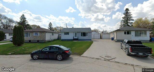 29 Frontenac Bay（加拿大曼尼托巴省溫尼伯市）房屋照片