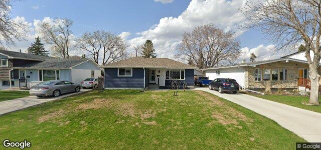Larawan ng 31 Penrose Place sa Winnipeg, Manitoba