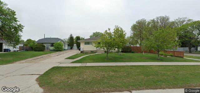 352 Speers Road（加拿大曼尼托巴省溫尼伯市）房屋照片