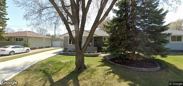 Photo of 39 Burning Bush Bay in Winnipeg, Manitoba