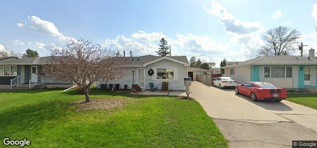 Photo of 69 Lochmoor Avenue in Winnipeg, Manitoba