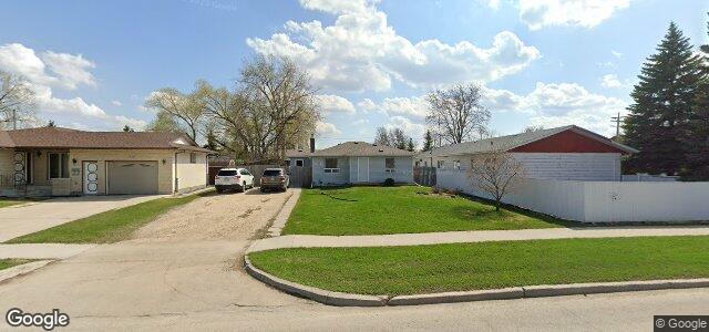 950 Elizabeth Road（加拿大曼尼托巴省溫尼伯市）房屋照片