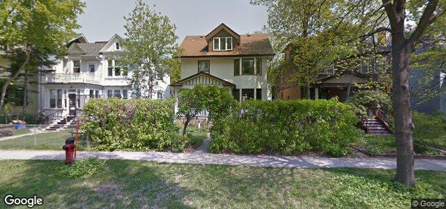 127 Canora Street（加拿大曼尼托巴省溫尼伯市）房屋照片