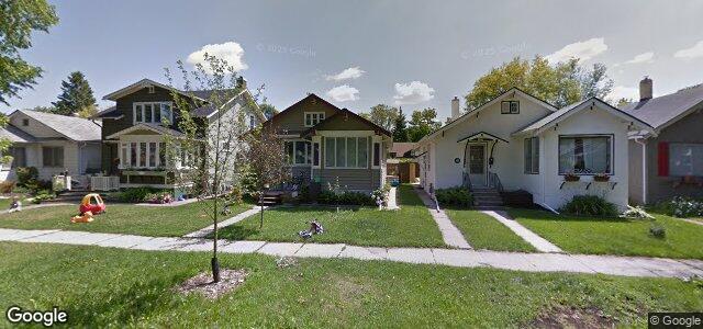 Larawan ng 129 Sherburn Street sa Winnipeg, Manitoba