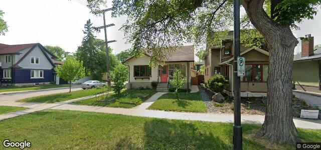 Photo of 160 Sherburn Street in Winnipeg, Manitoba