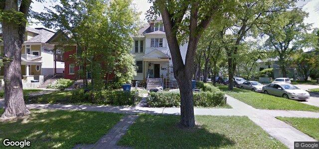 203 Canora Street（加拿大曼尼托巴省溫尼伯市）房屋照片