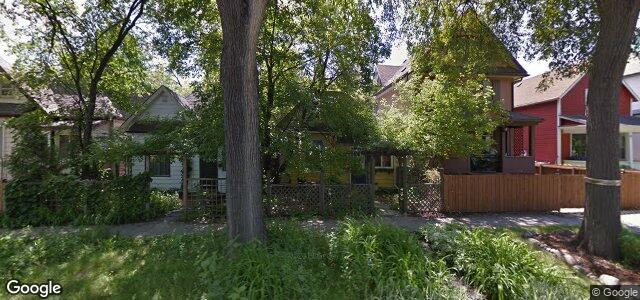 Larawan ng 22 Knappen Avenue sa Winnipeg, Manitoba