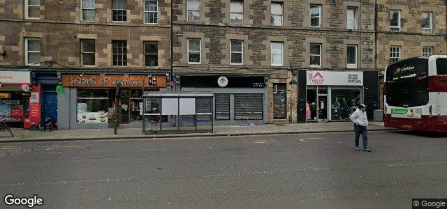 Larawan ng 39 Home Street sa Winnipeg, Manitoba