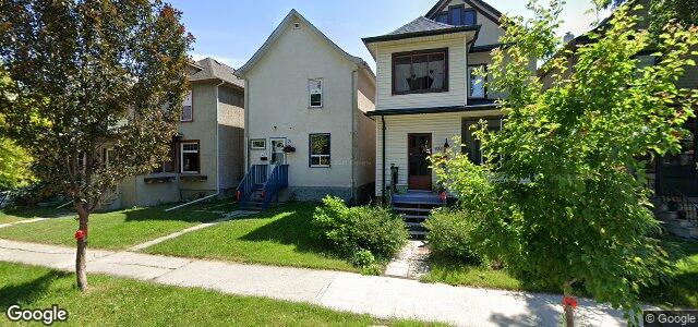 Photo of 457 Telfer Street S in Winnipeg, Manitoba