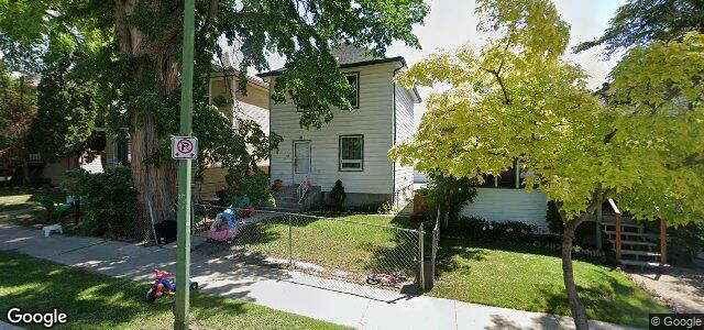 493 Stiles Street（加拿大曼尼托巴省溫尼伯市）房屋照片