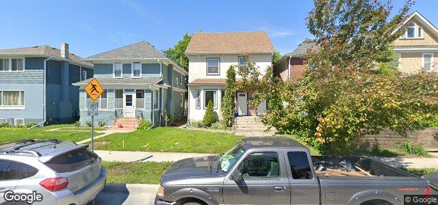 512 Camden Place（加拿大曼尼托巴省溫尼伯市）房屋照片