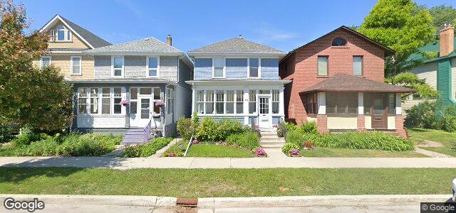 520 Camden Place（加拿大曼尼托巴省溫尼伯市）房屋照片