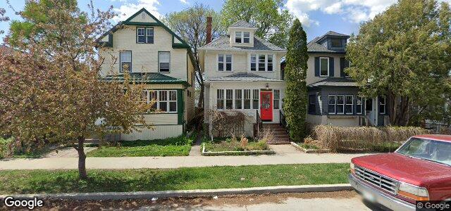 528 Camden Place（加拿大曼尼托巴省溫尼伯市）房屋照片