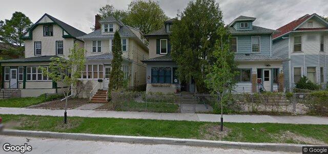 530 Camden Place（加拿大曼尼托巴省溫尼伯市）房屋照片