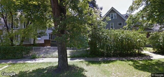 828 Honeyman Avenue（加拿大曼尼托巴省溫尼伯市）房屋照片