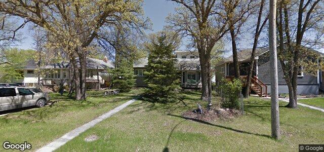 121 Woodhaven Boulevard（加拿大曼尼托巴省温尼伯市）房屋照片