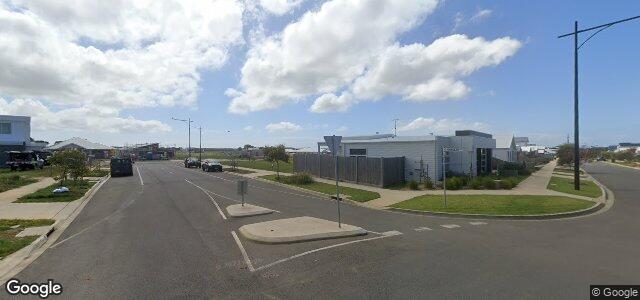 136 Oakdean Boulevard（加拿大曼尼托巴省溫尼伯市）房屋照片