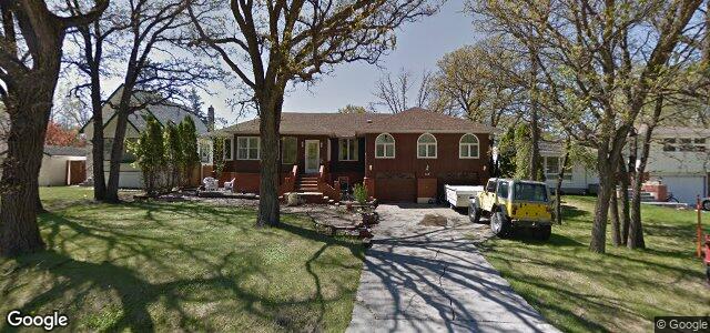 142 Sunnyside Boulevard（加拿大曼尼托巴省溫尼伯市）房屋照片