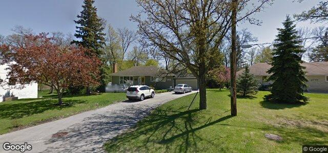 2752 Assiniboine Avenue（加拿大曼尼托巴省溫尼伯市）房屋照片