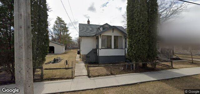 28 Berrydale Avenue（加拿大曼尼托巴省溫尼伯市）房屋照片