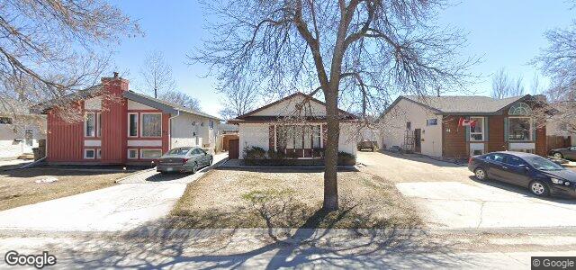 38 Beechtree Crescent（加拿大曼尼托巴省溫尼伯市）房屋照片